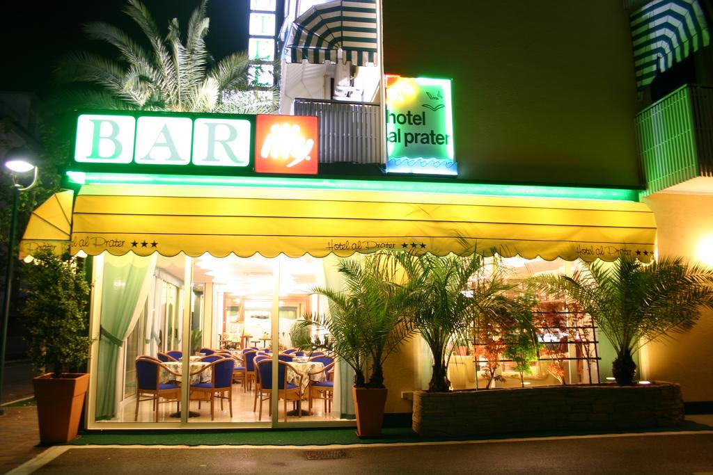 Hotel Al Prater Линяно Сабиадоро Екстериор снимка