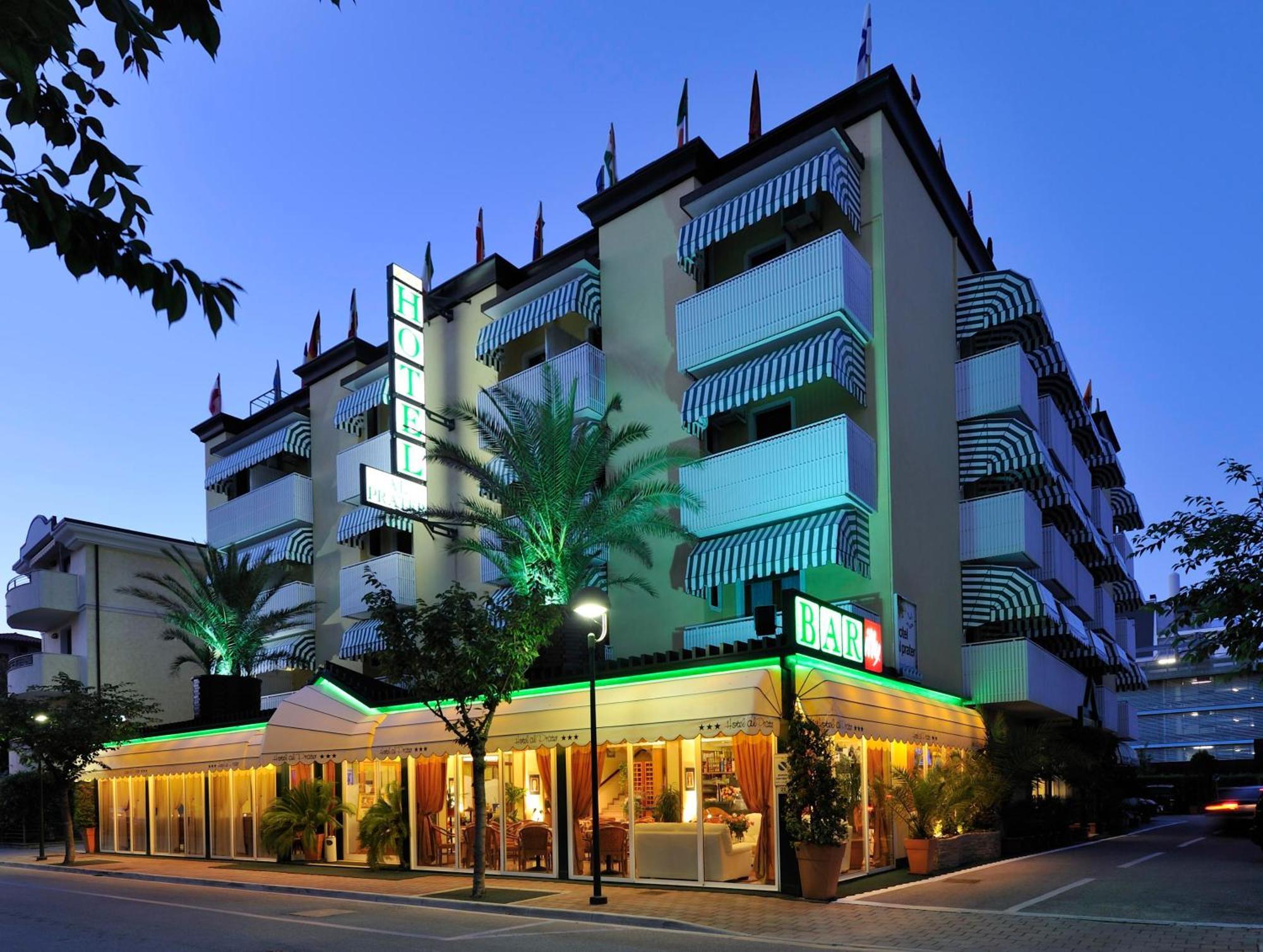 Hotel Al Prater Линяно Сабиадоро Екстериор снимка
